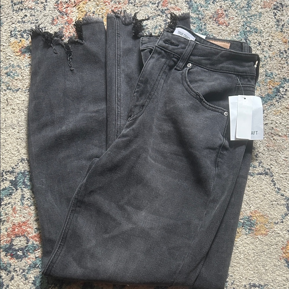 Black Distressed Jeans